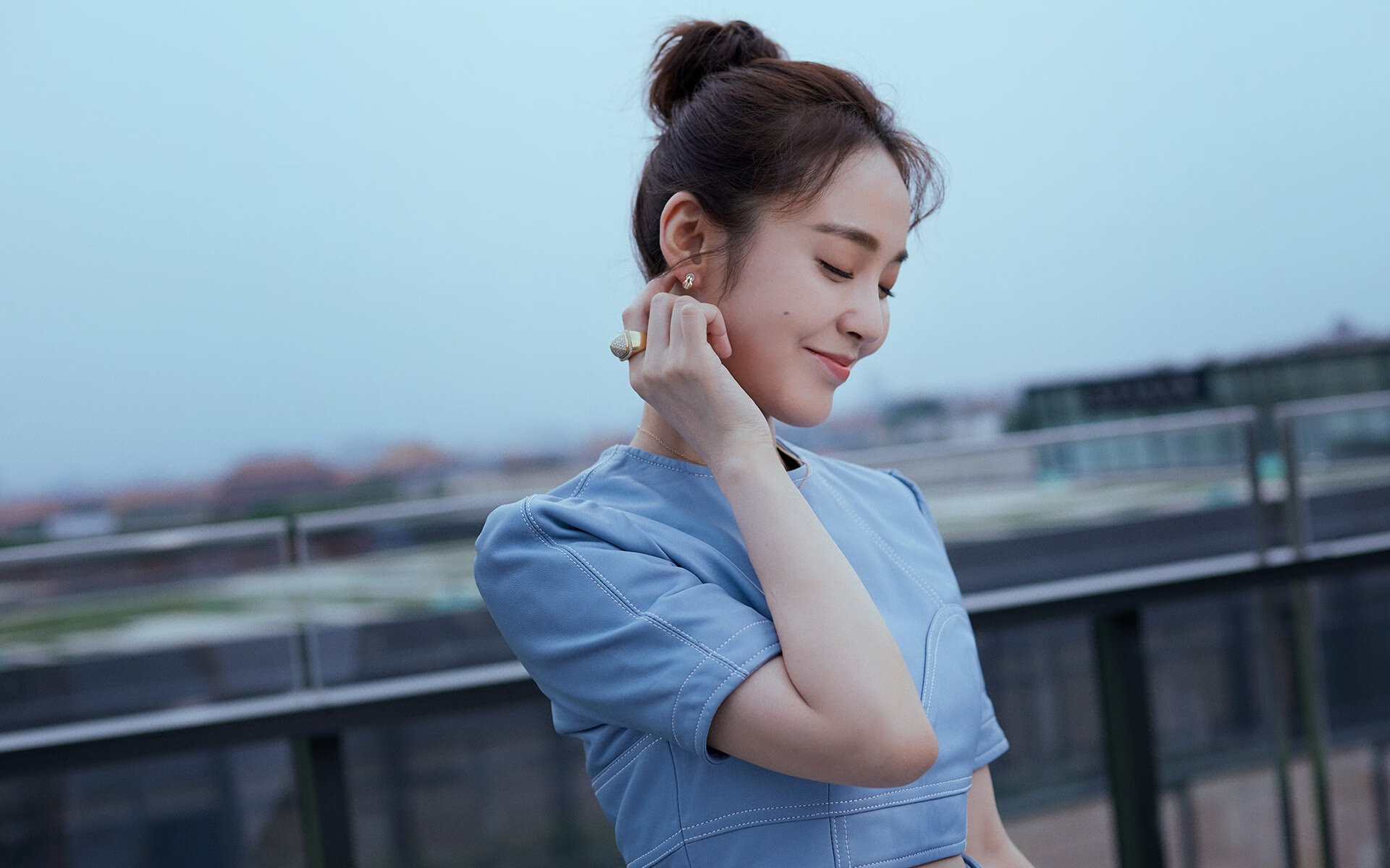 “亚戈·卡尔曼的快速突破与精准传球，成就阿根廷美洲狮队的全能进攻”