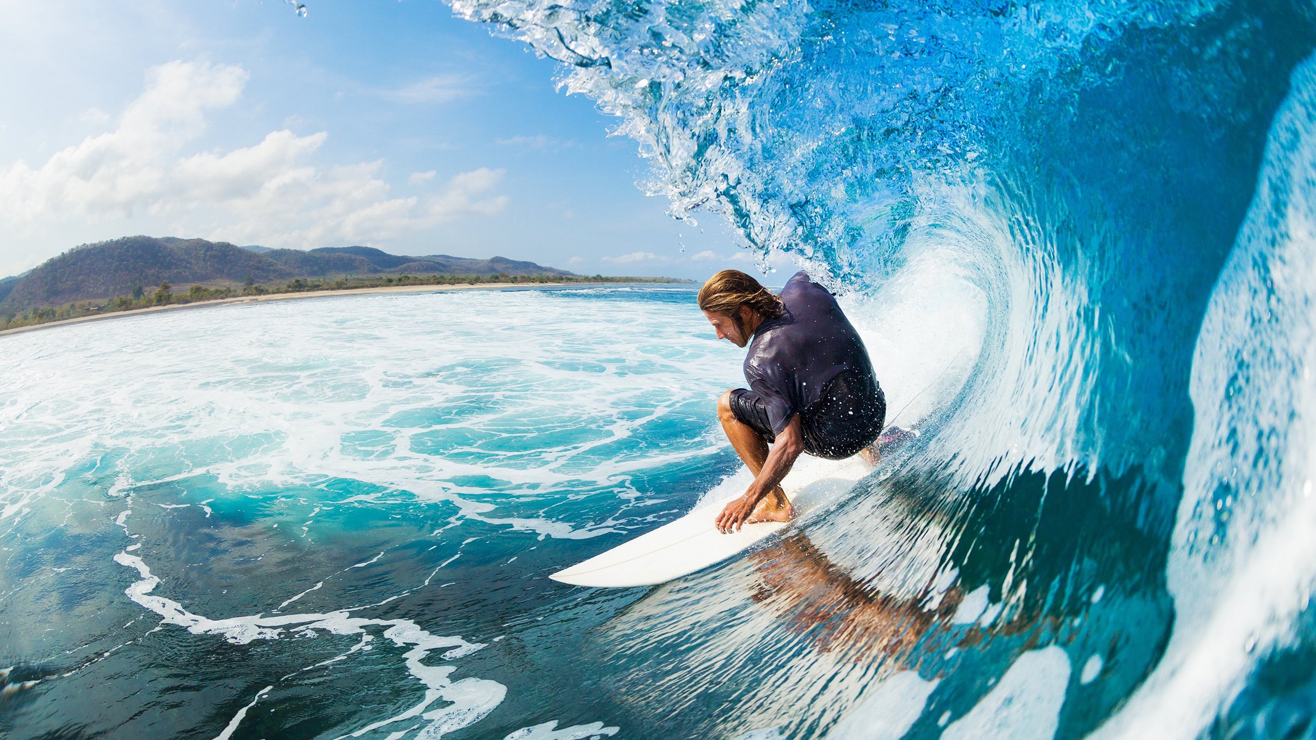 “逆境中的奇迹”——赛段突发危机下的英雄救赎，逆境成就英雄