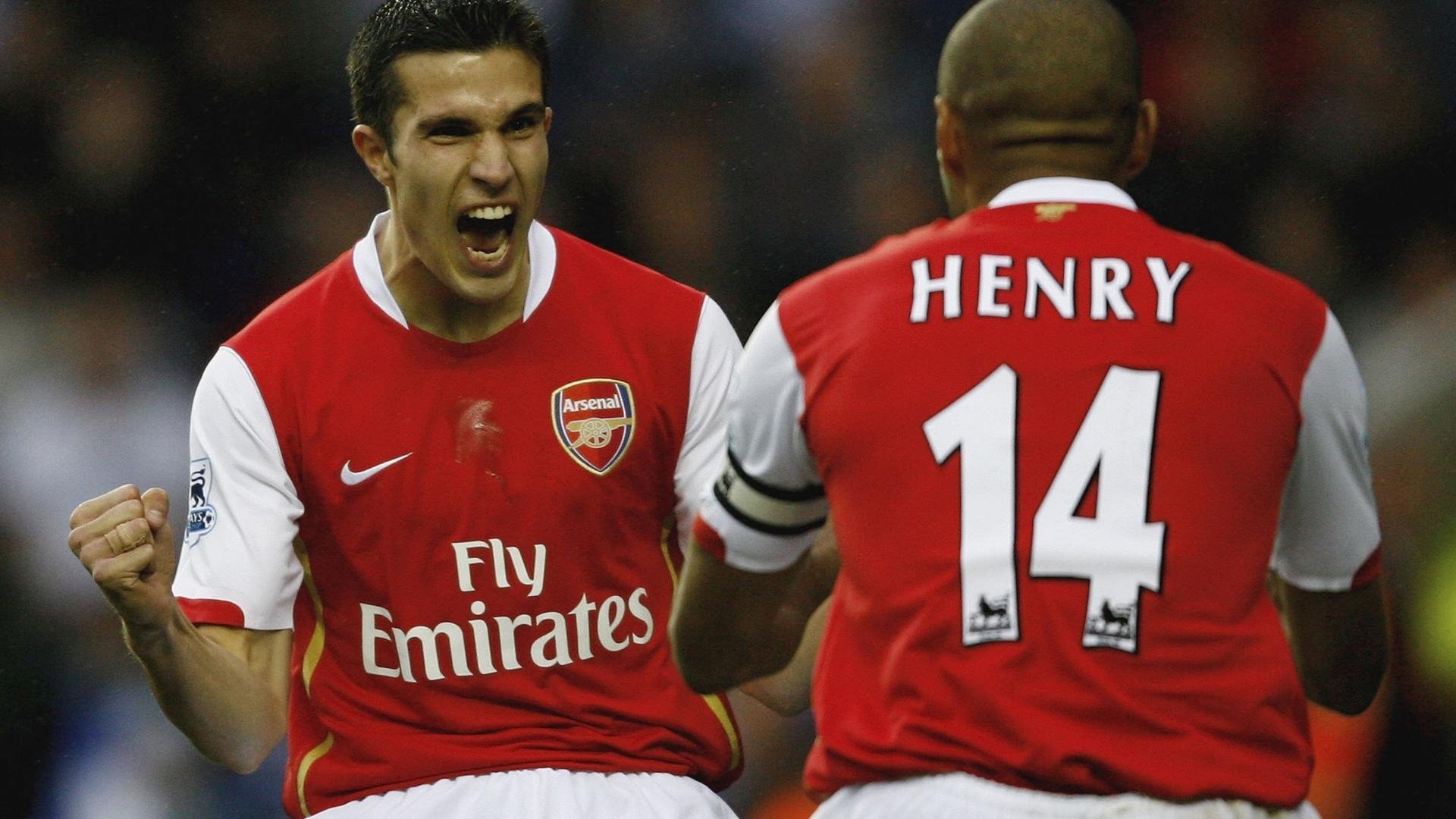 足球历史回顾栏目收获高收视率，足球历史经典比赛